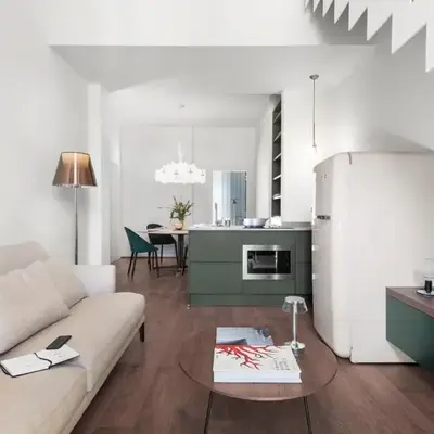 Cavour Deluxe by Mmega