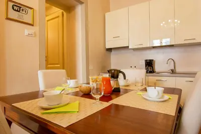 Cucina o angolo cottura di Casa Michelangelo & Giotto - Tintori apt