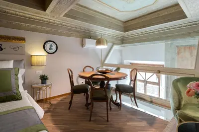 Area soggiorno di Apartments Florence - Piazza San Lorenzo