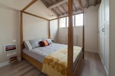 Letto o letti in una camera di Firenze top-floor flat close to Arno