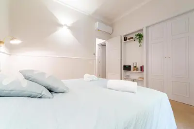 Letto o letti in una camera di Altafronte Enchanted Suite close to Uffizi Gallery