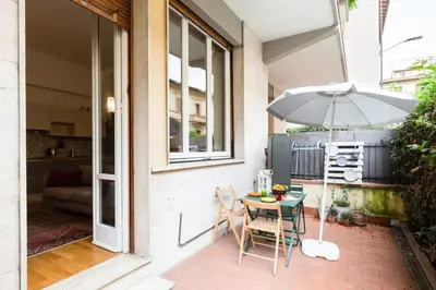 Patio o area all'aperto di GuestHost - Piazza Oberdan Patio Apartment