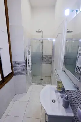 Bagno di New Quiet Central Flat - Casa del Fotografo
