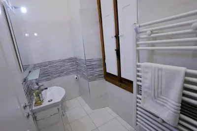 Bagno di New Quiet Central Flat - Casa del Fotografo