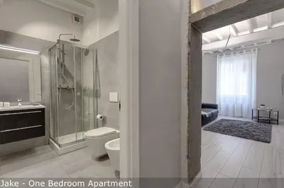 Bagno di Jake & Francis Apartments by Mamo Florence