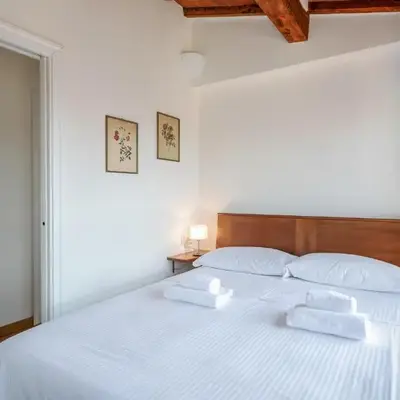 GuestHost - San Marco Apartment with Panoramic View