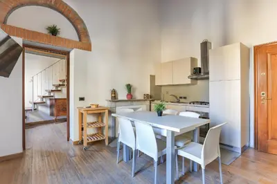 Cucina o angolo cottura di Uffizi Apartment in the heart of Florence