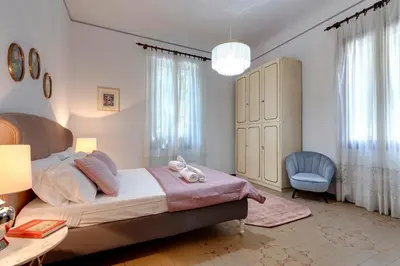 Letto o letti in una camera di Leopoldo Apartment by Mamo Florence