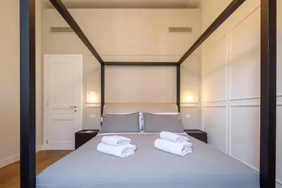 Letto o letti in una camera di Florence Luxury Apartment al Duomo by Mmega
