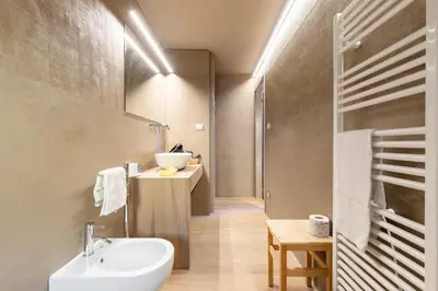 Bagno di GuestHost - Santa Trinità Industrial Flat