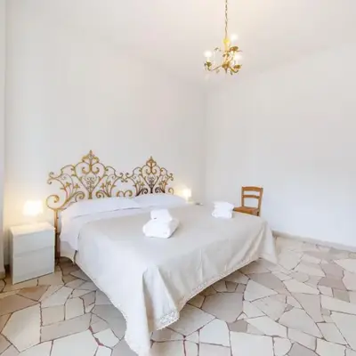 GuestHost - Il Salotto Blu - Appartamento con Parcheggio