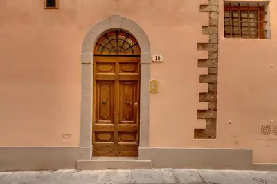 Facciata o entrata di Diciotto Apartment by Mamo Florence