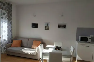 Cucina o angolo cottura di Shelley Apartment