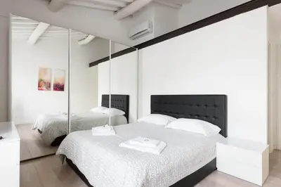 Letto o letti in una camera di River Rooftop-360°View, Private Parking, Pet, Baby