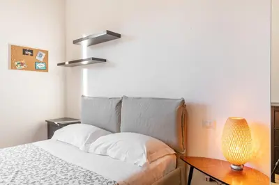 Letto o letti in una camera di GuestHost - Doni Quiet and Comfortable Apartament with Balcony