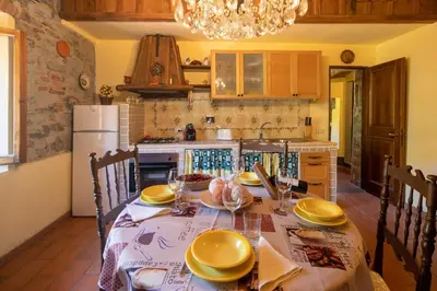 Cucina o angolo cottura di Casa Rebecca by VacaVilla