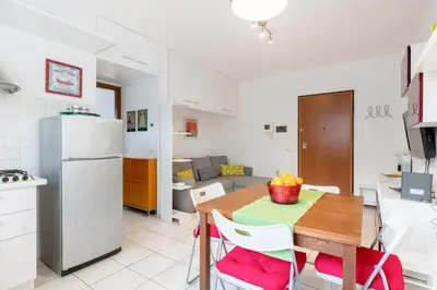 Cucina o angolo cottura di GuestHost - Firenze Nova Comfortable Apartament with Terrace
