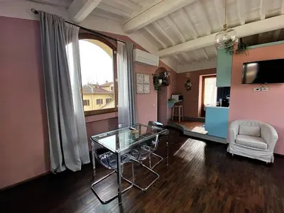 TV o dispositivi per l'intrattenimento presso Romantico nido nel cuore di Firenze