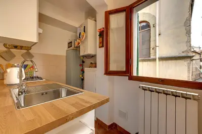 Cucina o angolo cottura di Toscanella Apartment by Mamo Florence