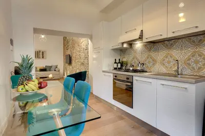 Cucina o angolo cottura di Corinne Apartment by Mamo Florence