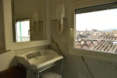 Planimetria di HR BEDROOMS IN FLORENCE