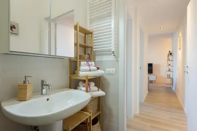 Bagno di Mosse Leopolda Apartment by Mamo Florence