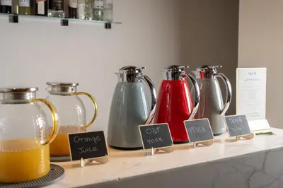 Set per la preparazione di tè e caffè presso Hotel Milu Florence