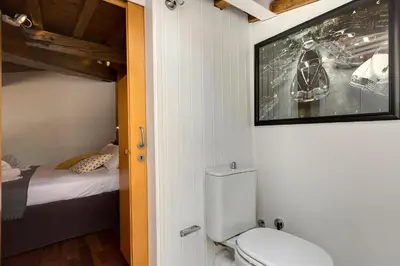 Bagno di Beatrice Apartment by Mamo Florence