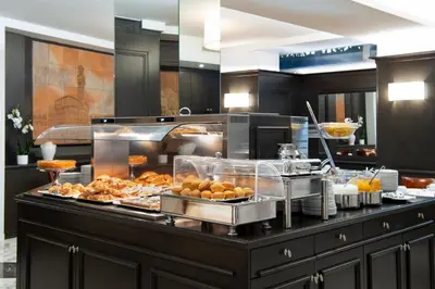 Cibo presso l'hotel o nelle vicinanze