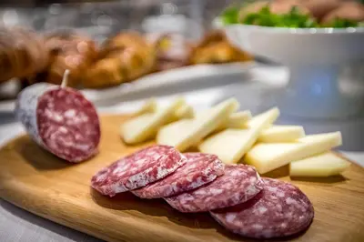 Cibo presso l'hotel o nelle vicinanze