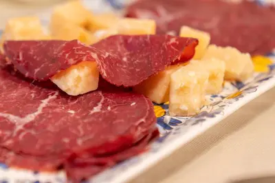 Cibo presso l'hotel o nelle vicinanze