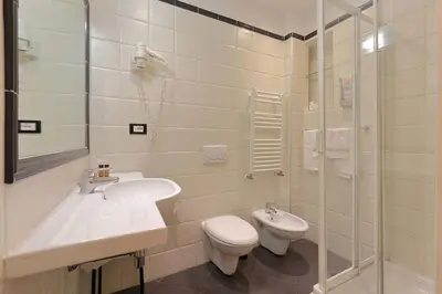 Bagno di Hotel Cimabue