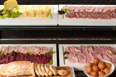 Cibo presso l'hotel o nelle vicinanze