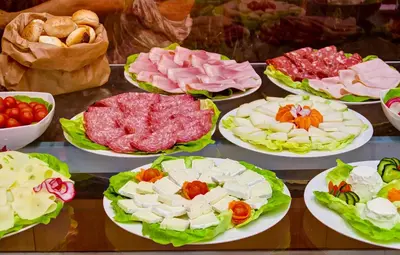 Cibo presso l'hotel o nelle vicinanze