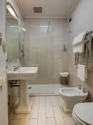 Bagno di Hotel Roma
