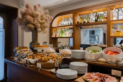 Cibo presso l'hotel o nelle vicinanze