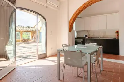 Cucina o angolo cottura di Isola del Pittore Fienile di Villa Storica