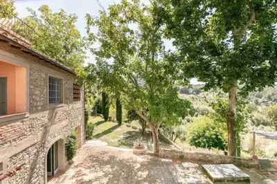 Giardino di Isola del Pittore Fienile di Villa Storica