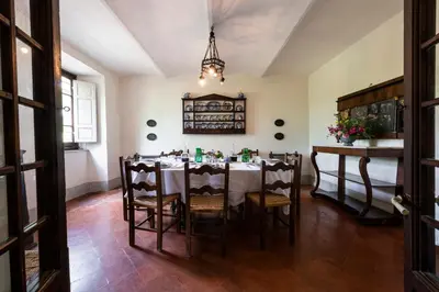 Area soggiorno di Villa Poggio Cherici by Mmega