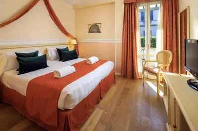 TV o dispositivi per l'intrattenimento presso Hotel Villa Carlotta