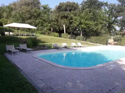 Piscina di Il Borgo di Villa Castelletti Country Hotel o nelle vicinanze