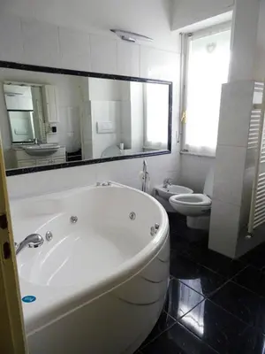 Bagno di Appartamento Aurora