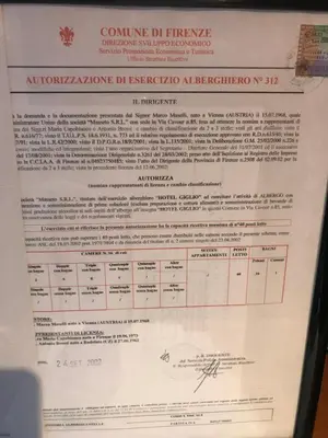 Certificato, attestato, insegna o altro documento esposto da Hotel Giglio