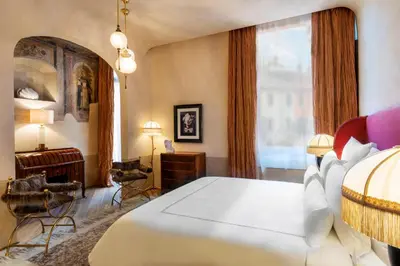 Letto o letti in una camera di The James Suite Hotel Firenze 1564 - Small Luxury Hotels of the World