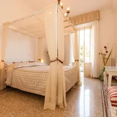 Oltrarno apartments