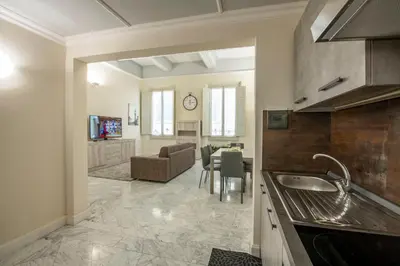 Cucina o angolo cottura di Cavour Rosa Apartment by Mamo Florence
