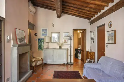 Area soggiorno di 2 bedroom apartment with terrace