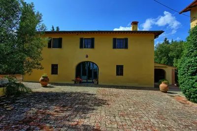 Edificio in cui si trova la villa