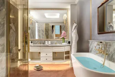 Bagno di Palazzo Portinari Salviati Residenza D'Epoca