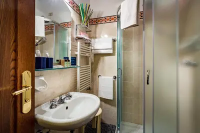 Bagno di Hotel Collodi Firenze